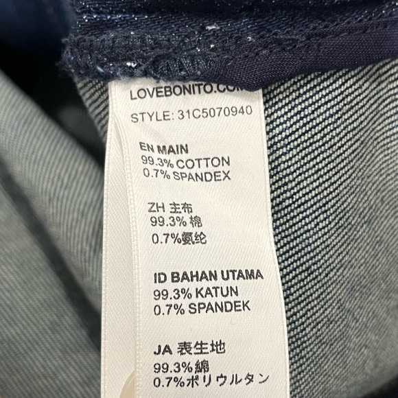 NWT Love, Bonito Relaxed Denim Round Neck Button Down Vest Top in Indigo - Picture 11 of 12